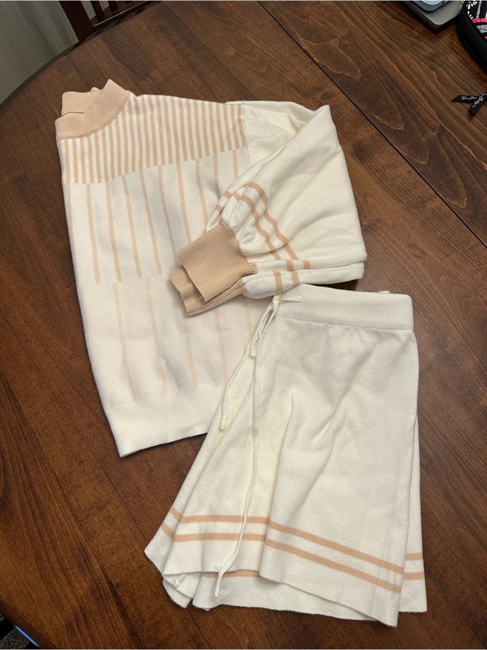 Cream & Tan Striped Women’s knit Set